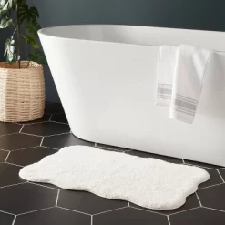20"x30" Scallop Bath Rug Cream - Threshold™