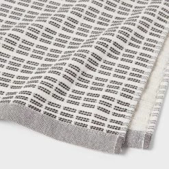 Modern Dash Towel Black/White - Threshold™ -Haven Home Store GUEST 49cbb182 c055 4c4a 9208 6c1cce451241