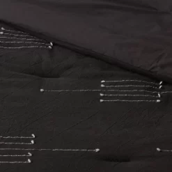 Clipped Linework Comforter & Sham Set - Threshold™ -Haven Home Store GUEST 7d5d306f ca79 4034 a988 19556cea8fbb