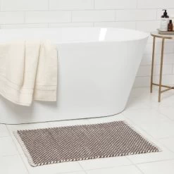 20"x32" Reversible Dot Bath Rug - Threshold™